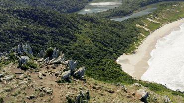 Passeio de Barco: LAGOINHA DO LESTE   ----     Saída: Armação - (RESERVA)